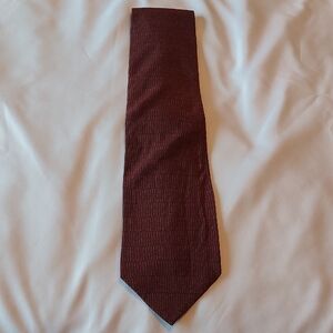 Elegant Burgundy Tie for Men